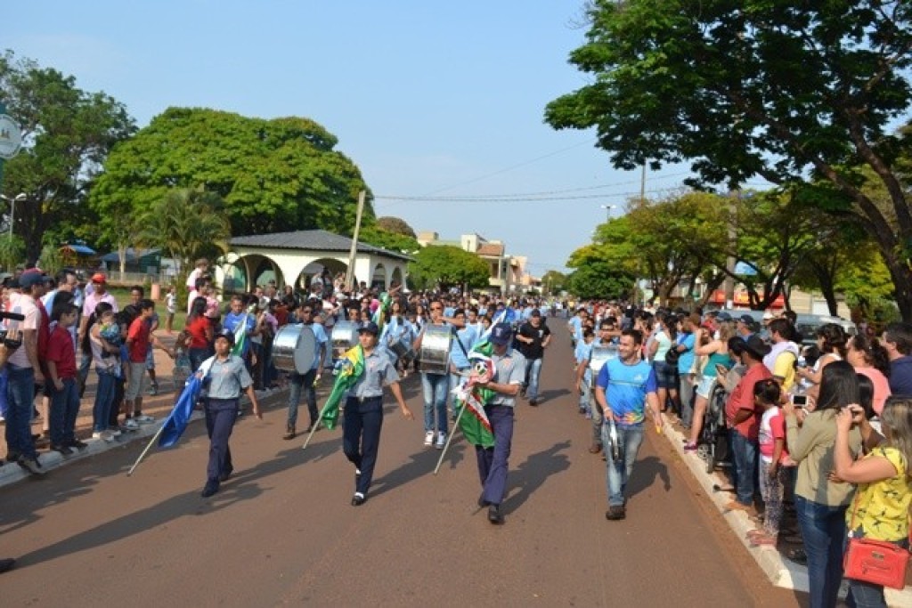 Caarapó Terá Desfile Cívico Em Comemoração A Independência Do Brasil Rede Jota Fm 5005