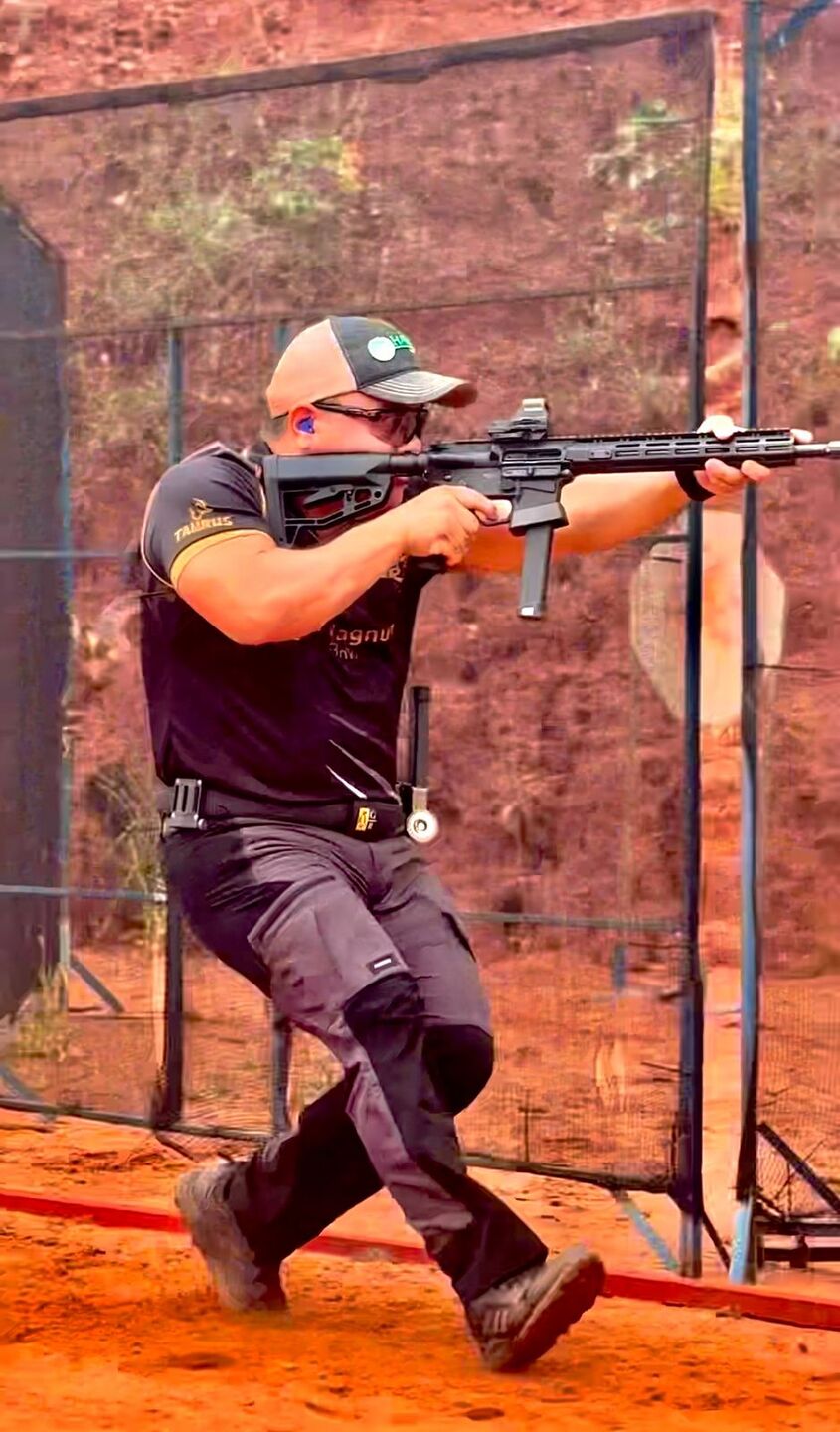 Higa é atleta de tira há 14 anos e possui vários títulos na modalidade